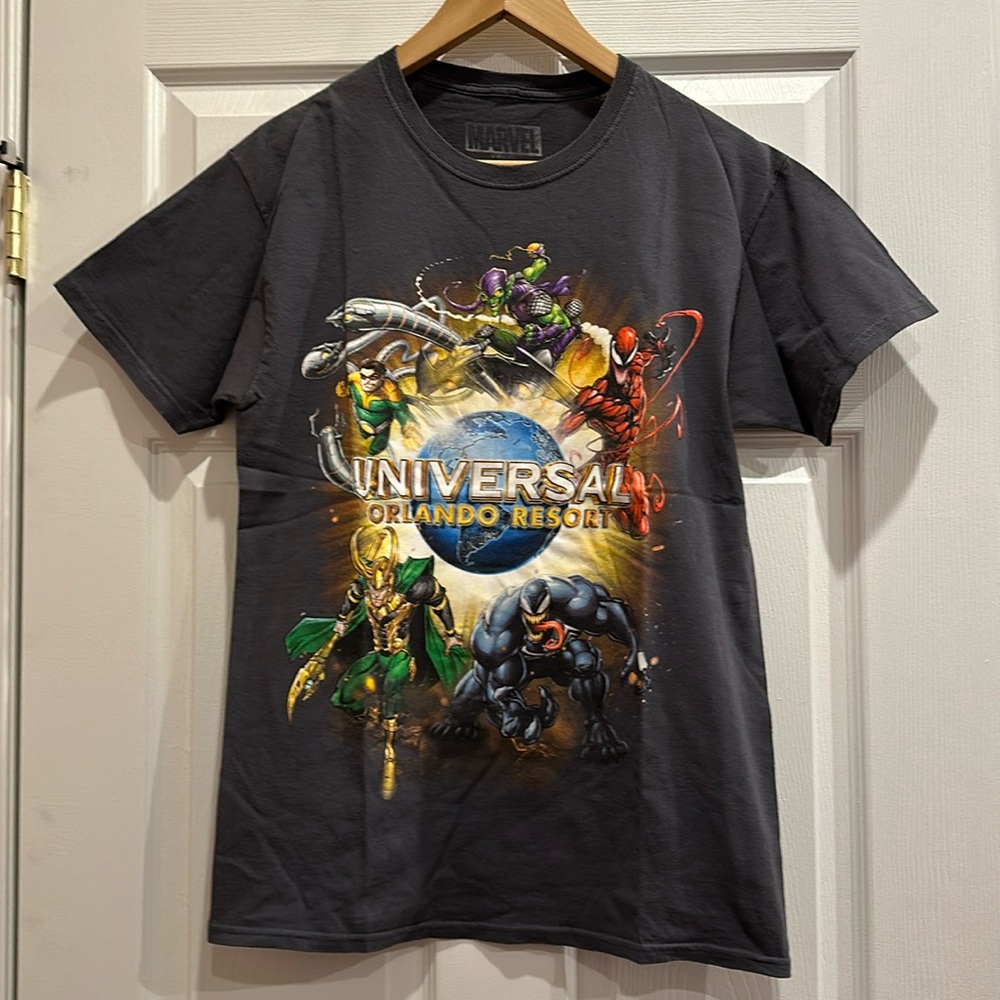 Universal Marvel T-Shirt